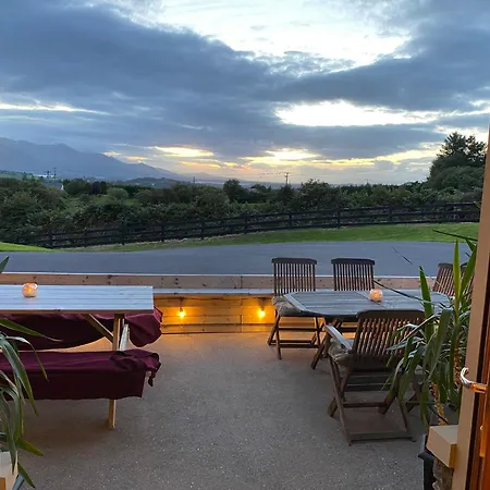Summer Hill - Spectacular Panoramic And Mountain Views Holiday home