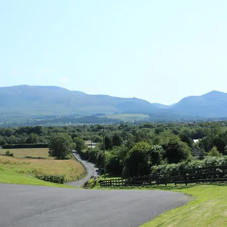 Summer Hill - Spectacular Panoramic And Mountain Views Holiday home Killarney